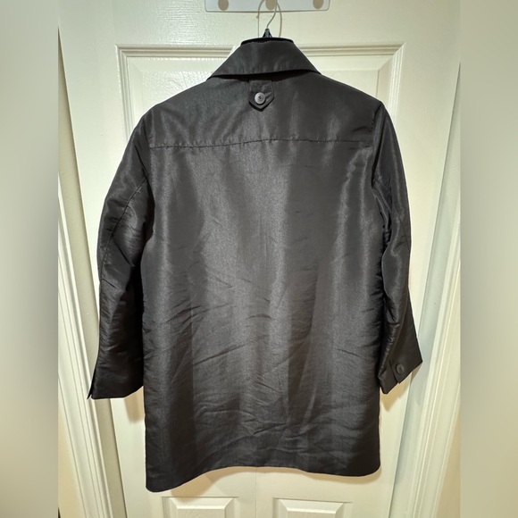 SANYO Elegant Black Women's Coat. Size 2P - Picture 7 of 9